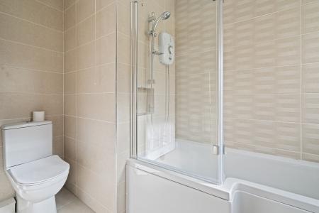 8 Pearse Gardens, Strabane, BT82 9AS-25.jpg