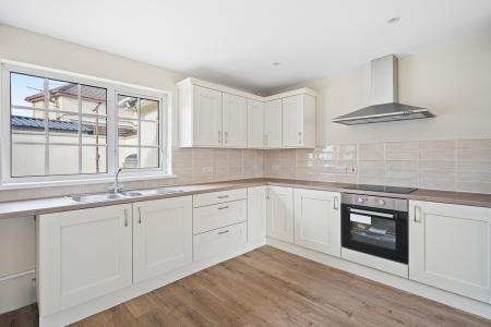 8 Pearse Gardens, Strabane, BT82 9AS-19.jpg