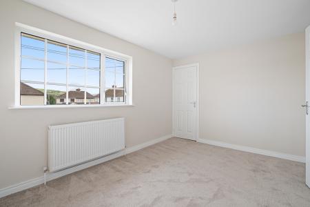 8 Pearse Gardens, Strabane, BT82 9AS-32.jpg