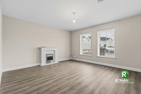 50 Lampton Court, Strabane, BT82 9TA (9 of 22).jpg