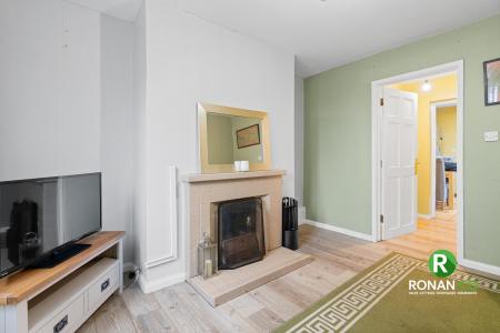 20 Alexandra Place, Sion Mills, BT829HR (6 of 14).jpg