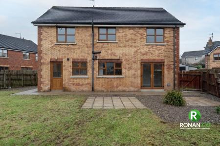 24 Castletown Court, Strabane, BT82 9FZ (9 of 32).jpg