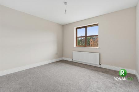 24 Castletown Court, Strabane, BT82 9FZ (28 of 32).jpg