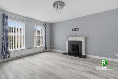 2 Grangewood, Strabane, BT82 8GW (11 of 24).jpg