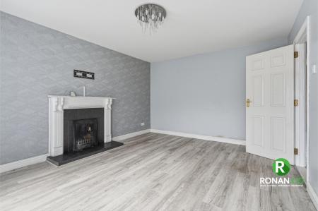 2 Grangewood, Strabane, BT82 8GW (12 of 24).jpg