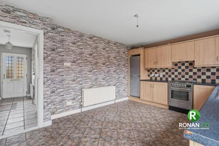 2 Grangewood, Strabane, BT82 8GW (13 of 24).jpg
