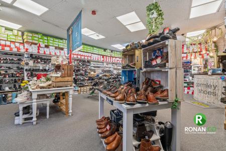 Gormley Shoe Shop - 53 Main Street (10 of 20)