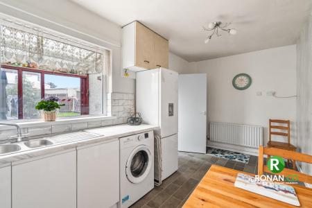 19 Beechmount Avenue, Strabame, BT82 9BD (15 of 20)