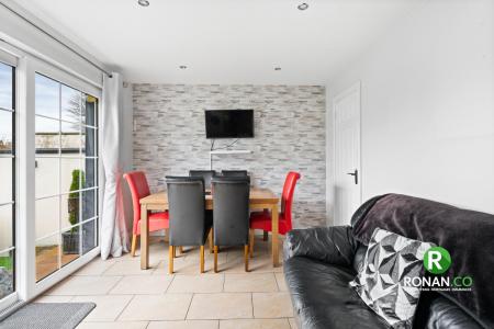 3 Waterside Street, Strabane, BT82 9AA (11 of 18)