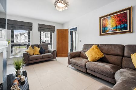 12 Mourne Manor, Strabane-15