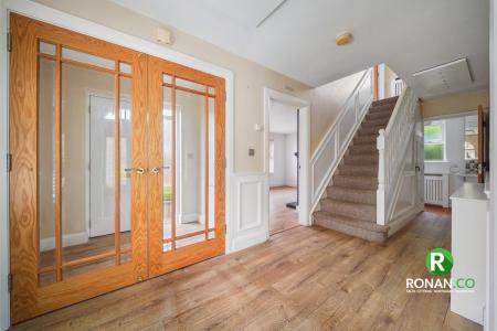 81 Castlegrange Park, Strabane, BT82 9WD-9