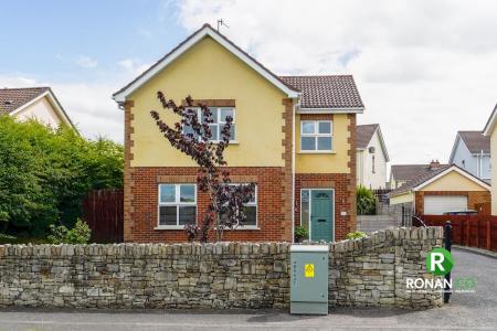 81 Castlegrange Park, Strabane, BT82 9WD-2