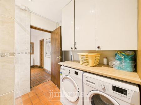 Utility / Shower Room