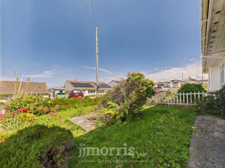 CAM02122G0-PR0335-STILL002.jpg