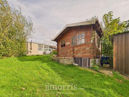 CAM05297G0-PR0102-STILL027.jpg
