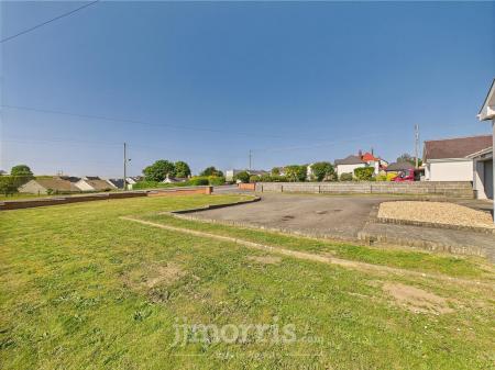CAM05297G0-PR0048-STILL036.jpg