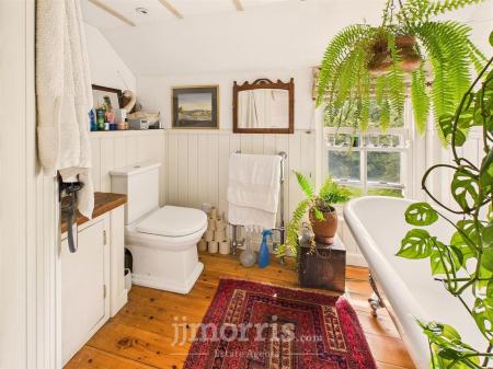 Ensuite