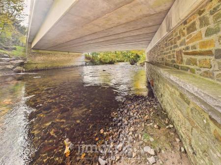 CAM05297G0-PR0108-STILL004.jpg