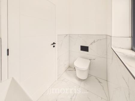 Cloakroom/W.C.