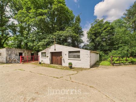 Multipurpose Shed/Garage/Workshop