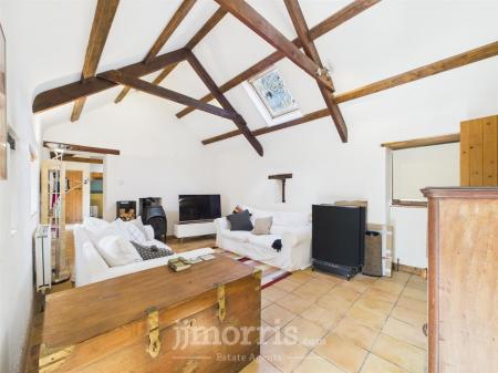 Sitting/Television Room