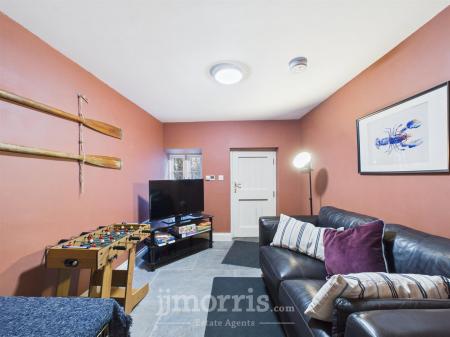 Games/Television Room/Snug