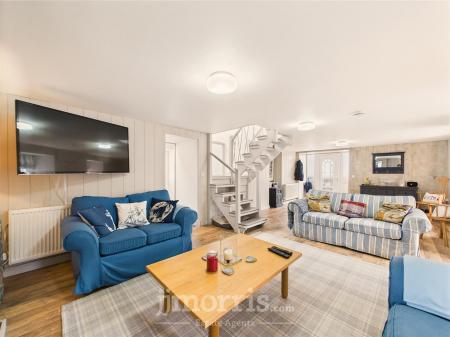 Open Plan Sitting/Dining Room