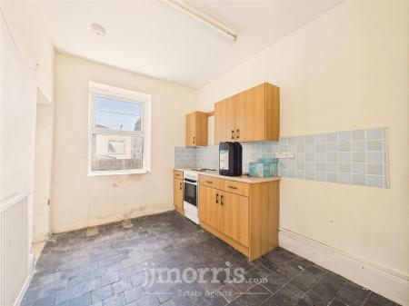 Breakfast Room/Office/Bedroom 4