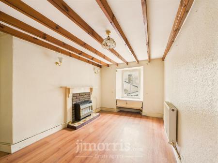 Snug/Television Room