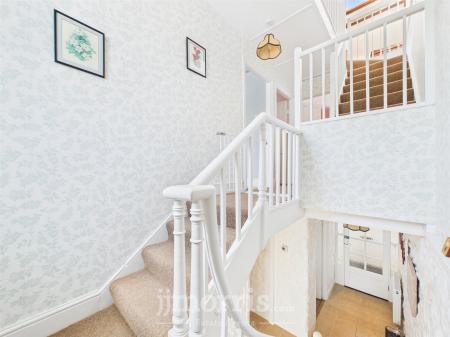 Split Level Half Landing