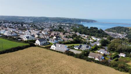 Highview,, Plas-y-Fron Fishguard, Pembrokeshire, S