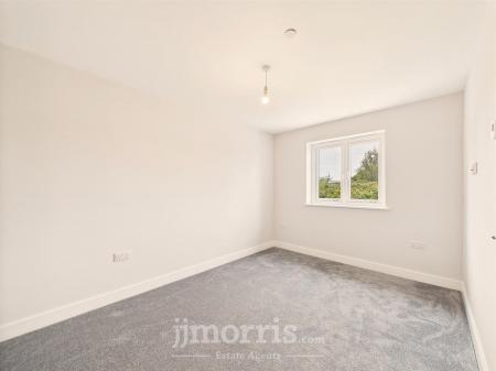 Bedroom 2 (Front)