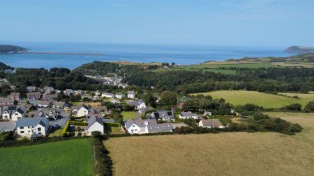 Highview,, Plas-y-Fron Fishguard, Pembrokeshire, SA65 9LR 3.jpg