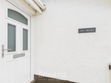 CAM02121G0-PR0137-STILL003 - Copy.jpg