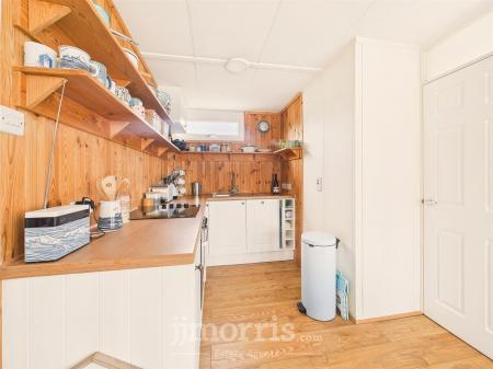 Kitchen Area (Open Plan)