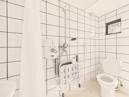 WET ROOM