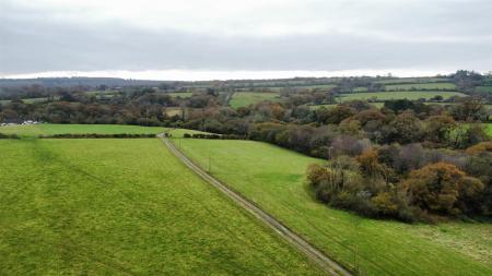dji_fly_20241031_133320_961_1730381651725_photo_optimized.jpg