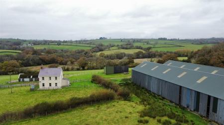 dji_fly_20241031_133528_964_1730381765208_photo_optimized.jpg