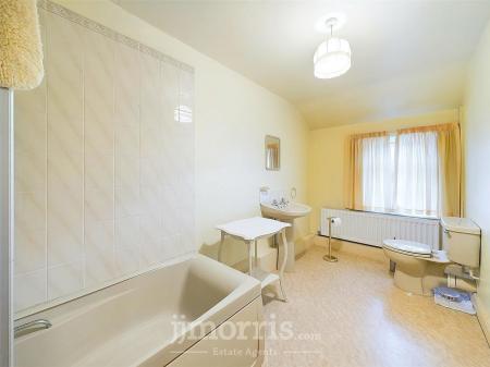 Bathroom 2