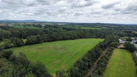 dji_fly_20250716_120826_466_1752664143974_photo_optimized.jpg