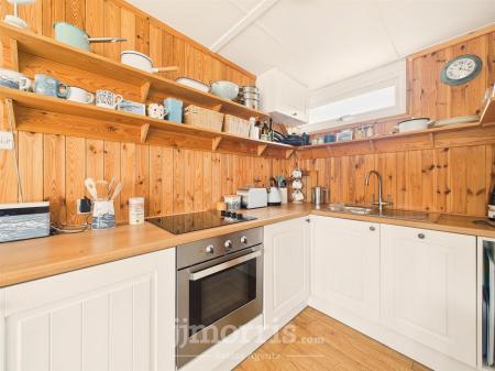 Kitchen Area (Open Plan)