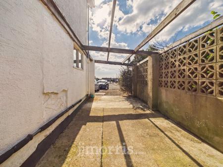 PARKING AREA