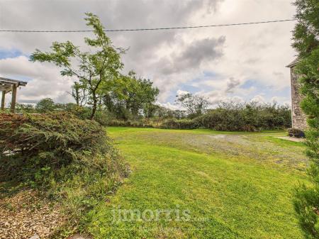 CAM02878G0-PR0077-STILL022.jpg