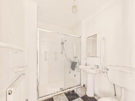 CAM02878G0-PR0042-STILL011.jpg
