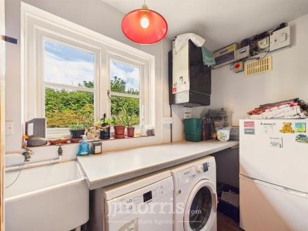 CAM02878G0-PR0074-STILL027.jpg