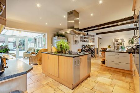 8672298-interior27-800_original