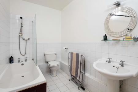 9 Clifton Park - Web-7.jpg