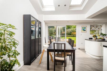 42 Kewstoke Road-10.jpg