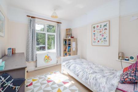 42 Kewstoke Road-3.jpg