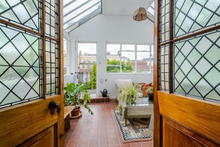 The Ground Floor Flat 3 Rodney Place-18.jpg